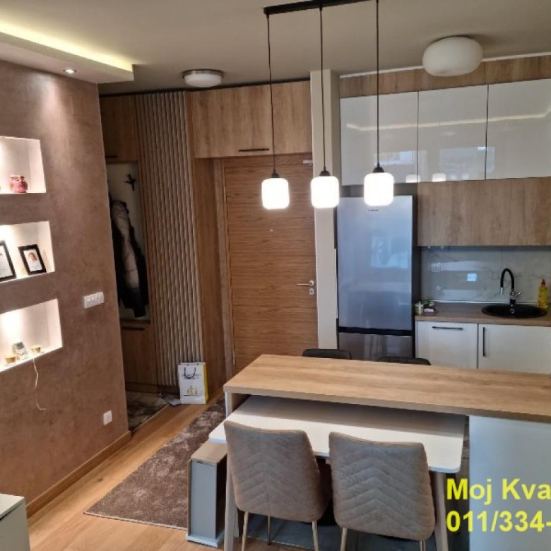 Stan Izdavanje Beograd Blok 65 62 m2