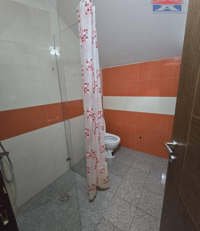 Lokal Izdavanje Novi Sad  32 m2