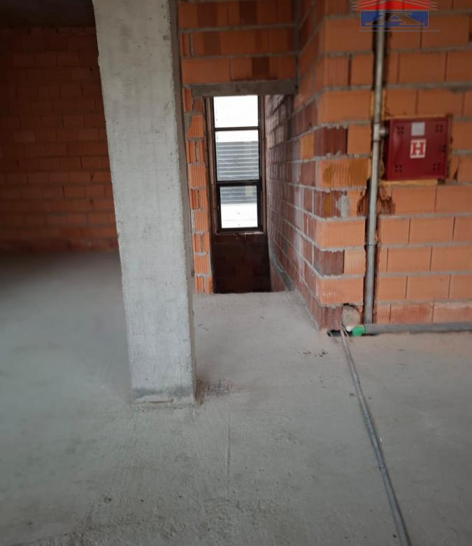 Lokal Izdavanje Novi Sad  220 m2