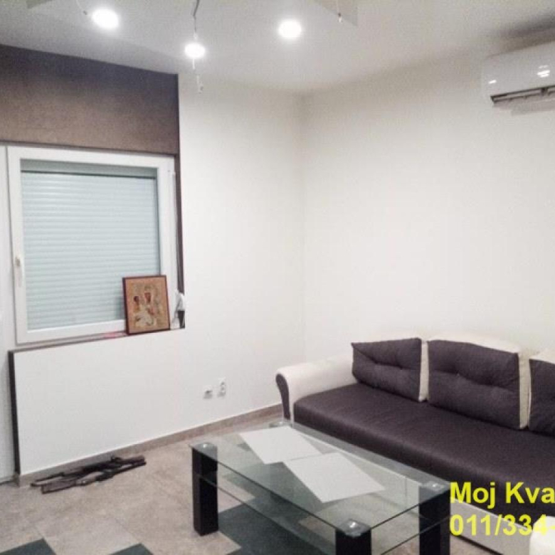 Kuća Prodaja Beograd  158 m2