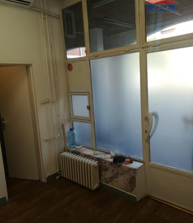 Lokal Izdavanje Novi Sad  10 m2