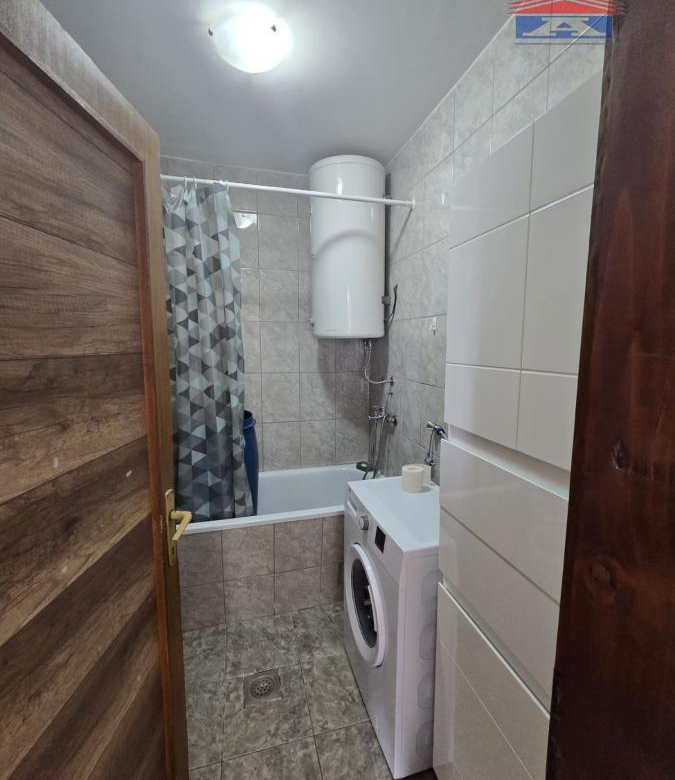 Stan Izdavanje Novi Sad  60 m2