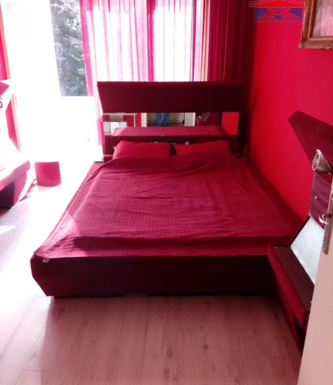 Stan Izdavanje Novi Sad  62 m2