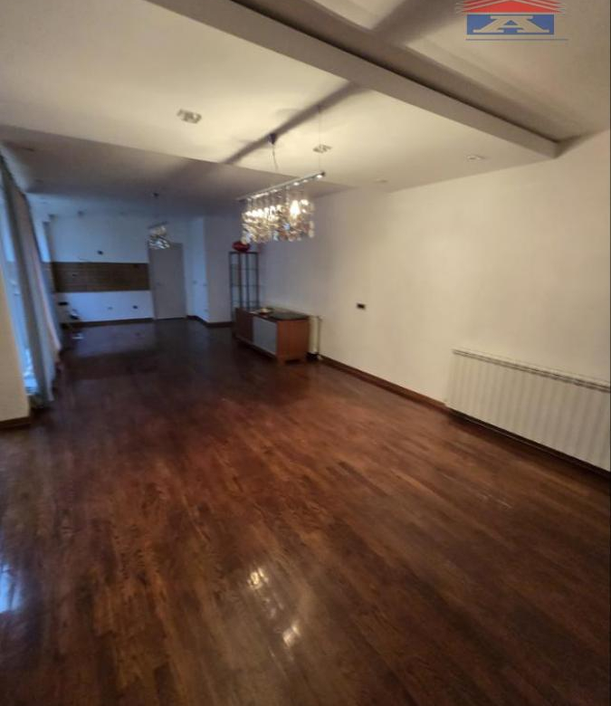 Lokal Izdavanje Novi Sad  119 m2