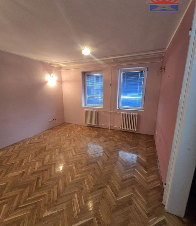 Lokal Izdavanje Novi Sad  40 m2