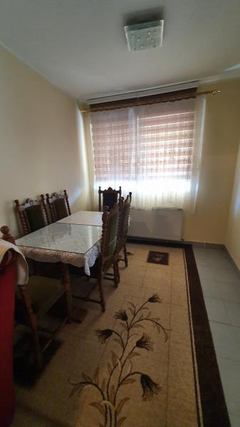 Kuća Prodaja Temerin  230 m2