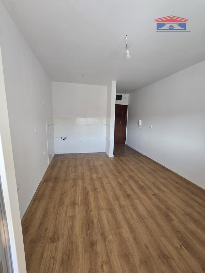 Lokal Izdavanje Novi Sad Lokal Izdavanje Novi Sad 78 m2