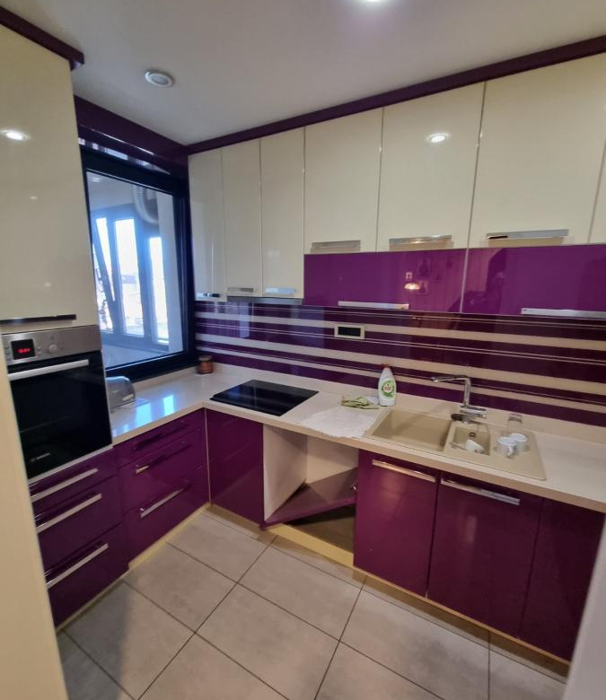 Stan Prodaja Novi Sad  155 m2