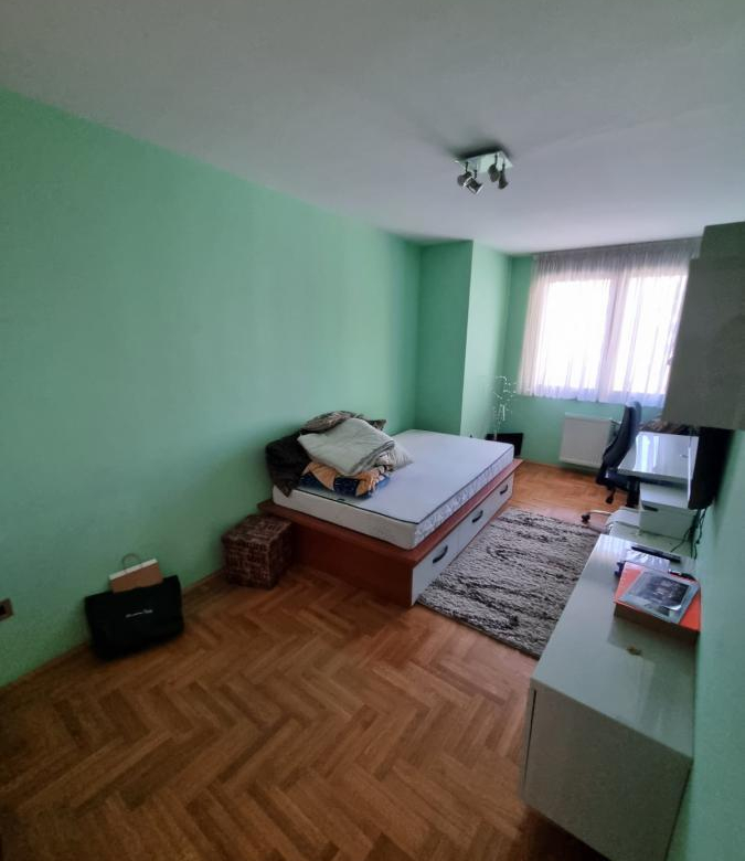 Stan Prodaja Novi Sad  155 m2
