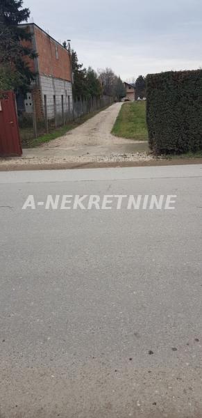Plac Izdavanje Novi Sad  0 m2