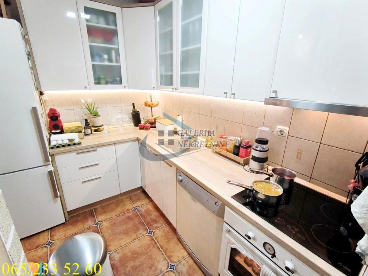 Stan Prodaja Beograd Blok 62 64 m2