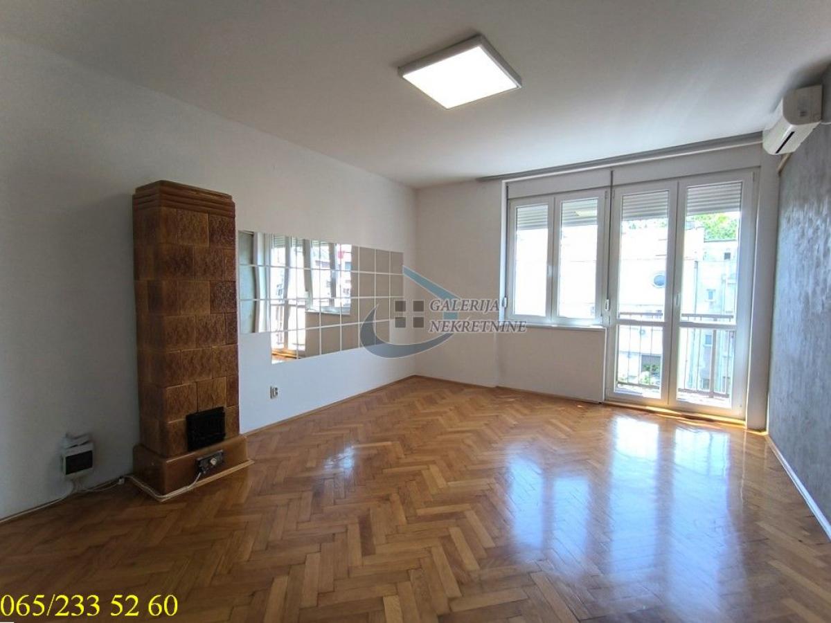 Stan Prodaja Beograd Dorćol 68 m2