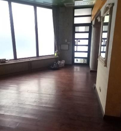 Lokal Izdavanje Beograd Vukov Spomenik 240 m2