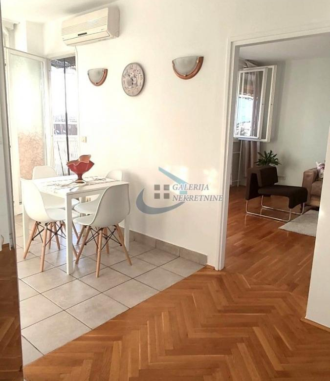 Stan Prodaja Beograd Blok 3 62 m2