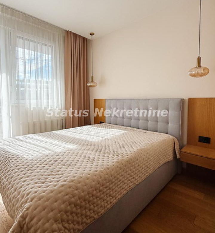 Stan Prodaja Novi Sad  112 m2