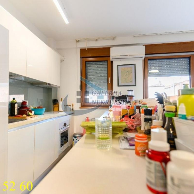 Stan Prodaja Beograd Cvetni Trg 65 m2