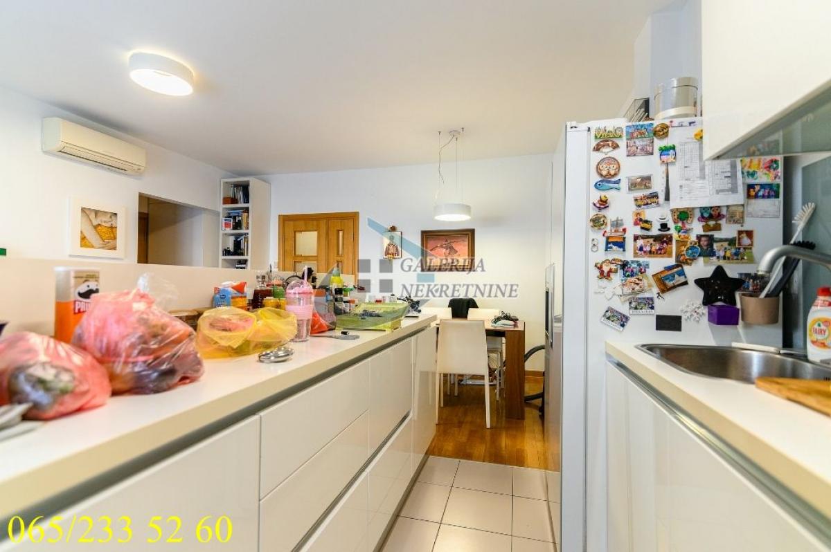 Stan Prodaja Beograd Stan Prodaja Beograd Cvetni Trg 65 m2