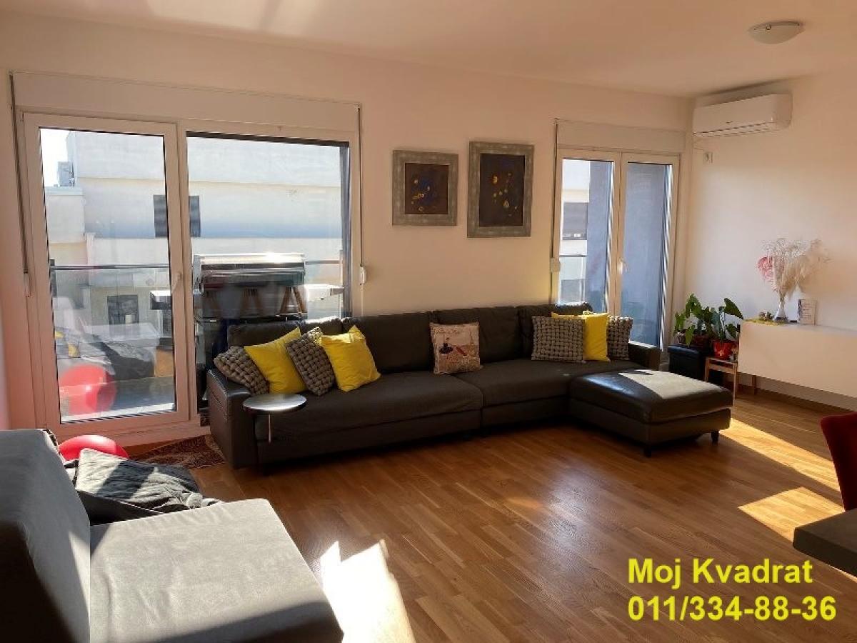 Stan Prodaja Beograd Vidikovac 104 m2
