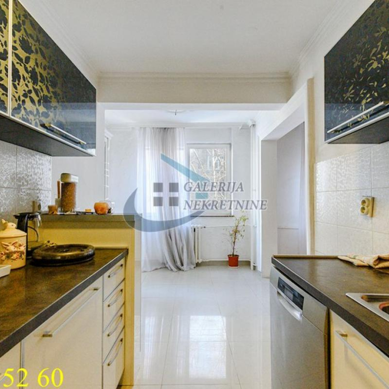 Stan Prodaja Beograd Centar (Savski Venac) 105 m2
