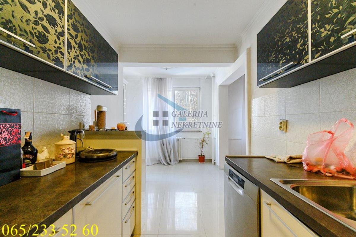 Stan Prodaja Beograd Centar (Savski Venac) 105 m2