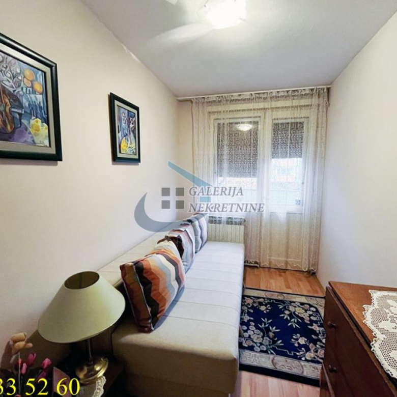 Stan Prodaja Beograd Karaburma 135 m2