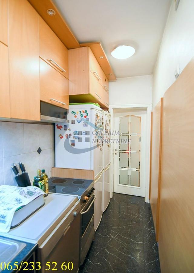 Stan Prodaja Beograd Ekonomski Fakultet 202 m2