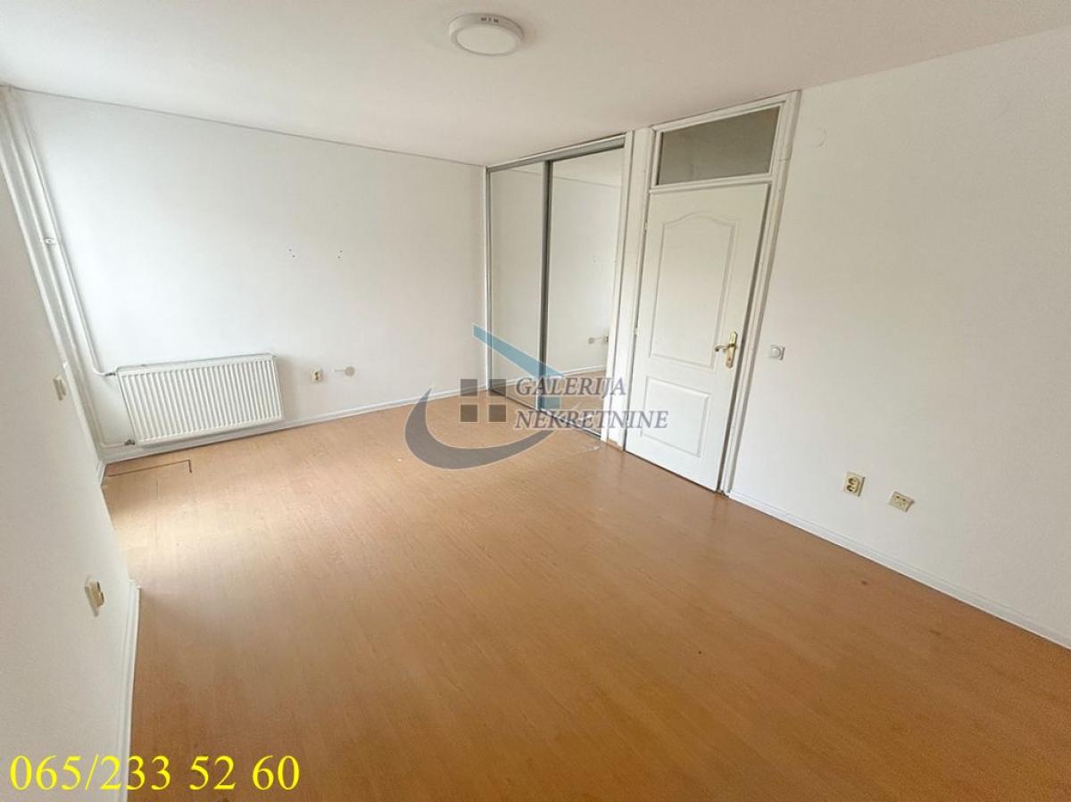 Stan Izdavanje Beograd Bioskop Voždovac 176 m2