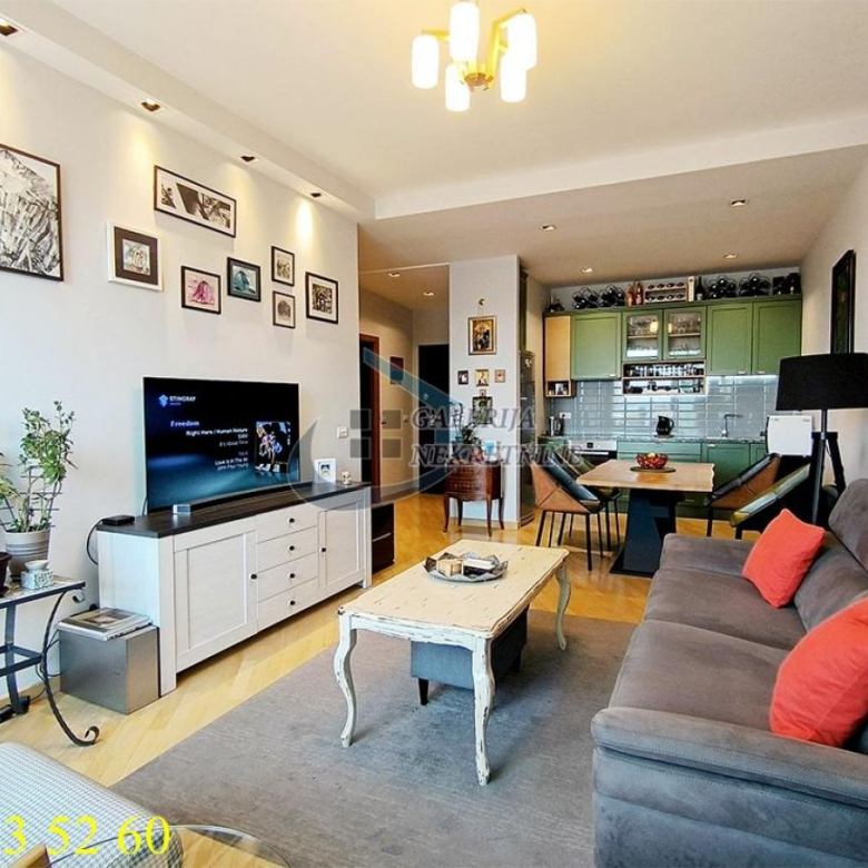 Stan Prodaja Beograd Knez Mihajlova 62 m2