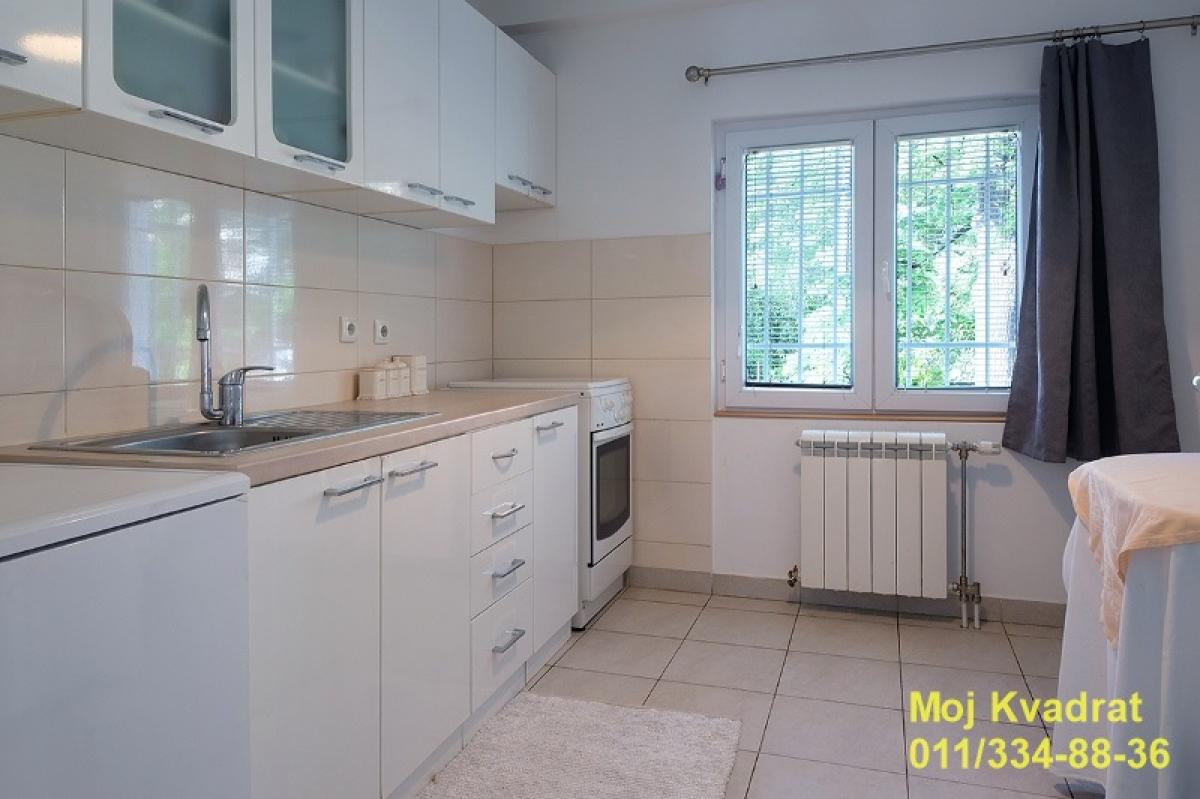 Kuća Prodaja Beograd Kuća Prodaja Beograd Bioskop Voždovac 145 m2