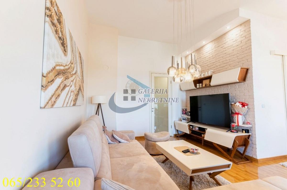 Stan Prodaja Beograd Blok 67 - Belville 94 m2