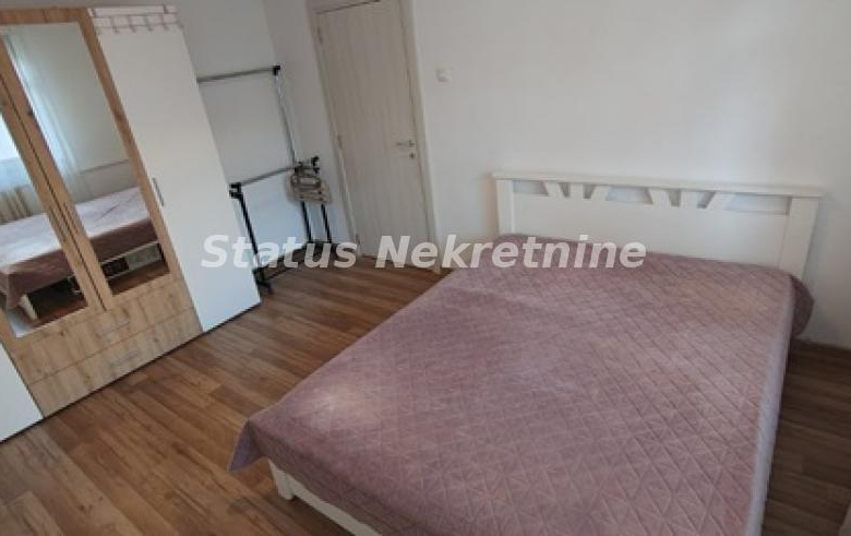 Stan Izdavanje Novi Sad  63 m2