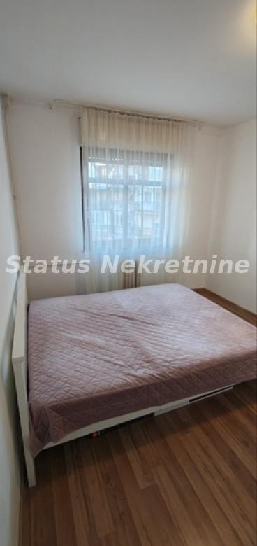 Stan Izdavanje Novi Sad  63 m2