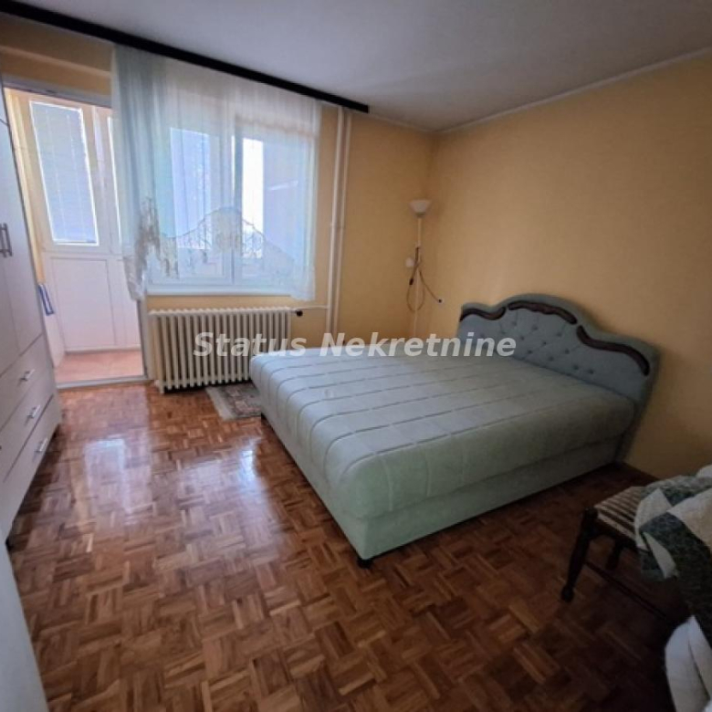 Stan Izdavanje Novi Sad  51 m2