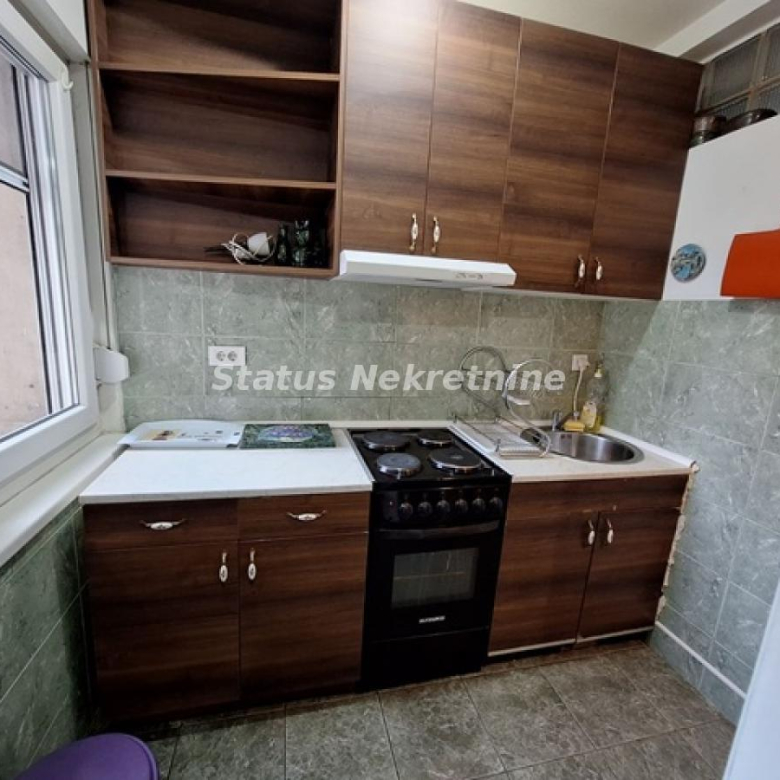 Stan Izdavanje Novi Sad  51 m2