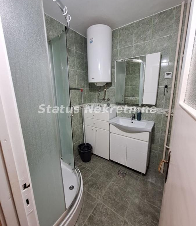 Stan Izdavanje Novi Sad  51 m2
