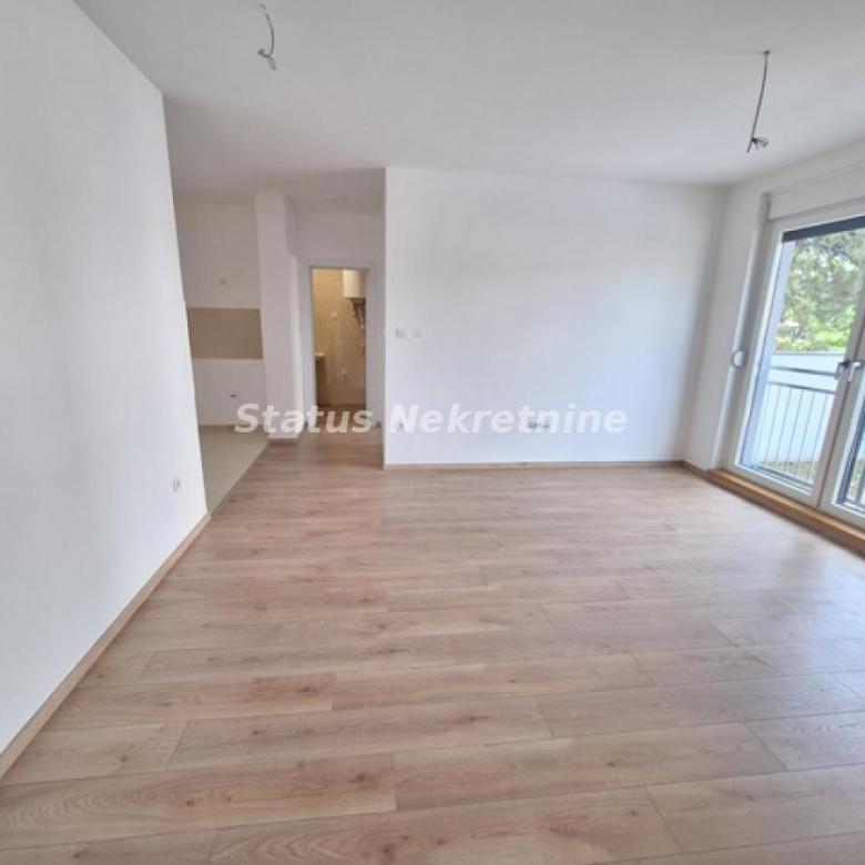 Stan Izdavanje Novi Sad  30 m2