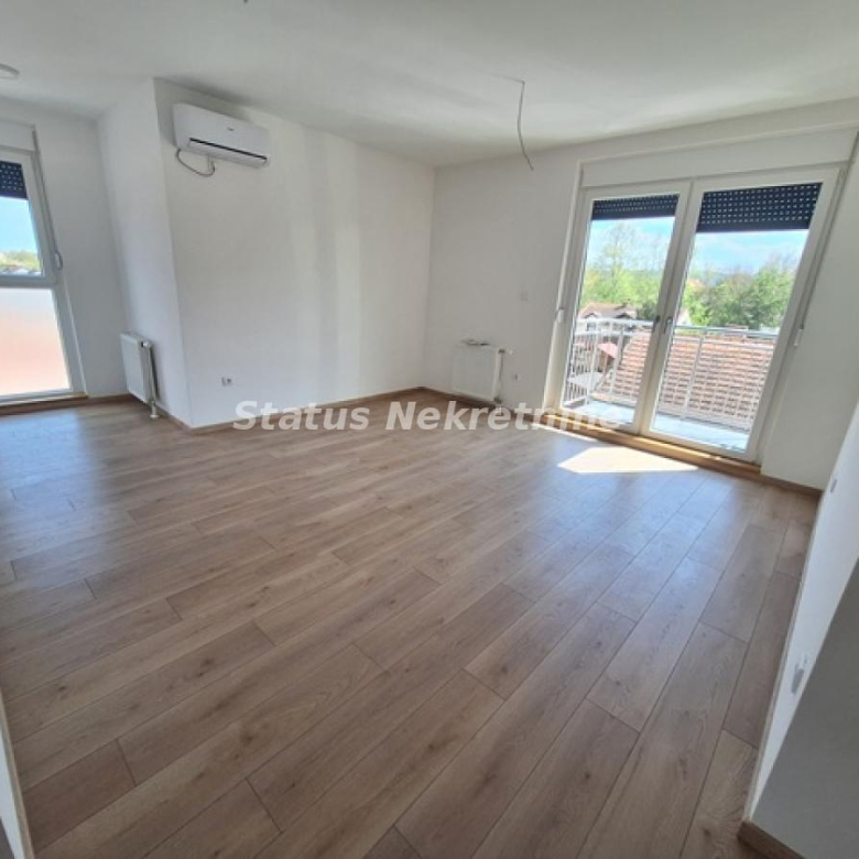Stan Izdavanje Novi Sad  60 m2
