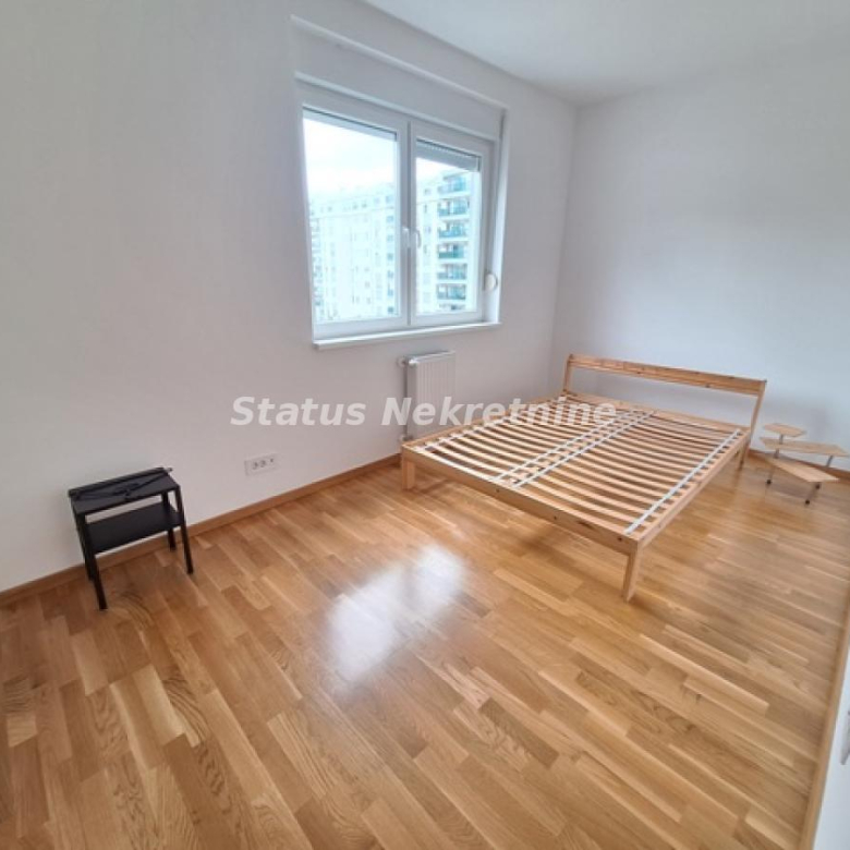 Stan Izdavanje Novi Sad  67 m2