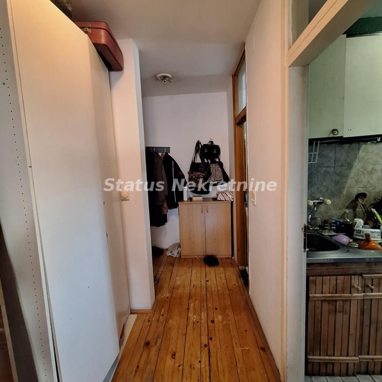 Stan Izdavanje Novi Sad  36 m2