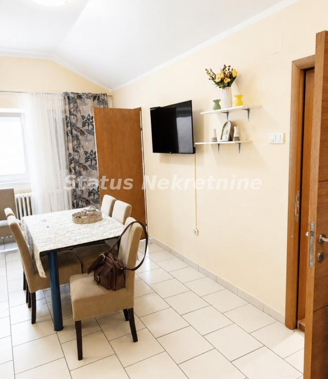 Stan Prodaja Novi Sad  50 m2