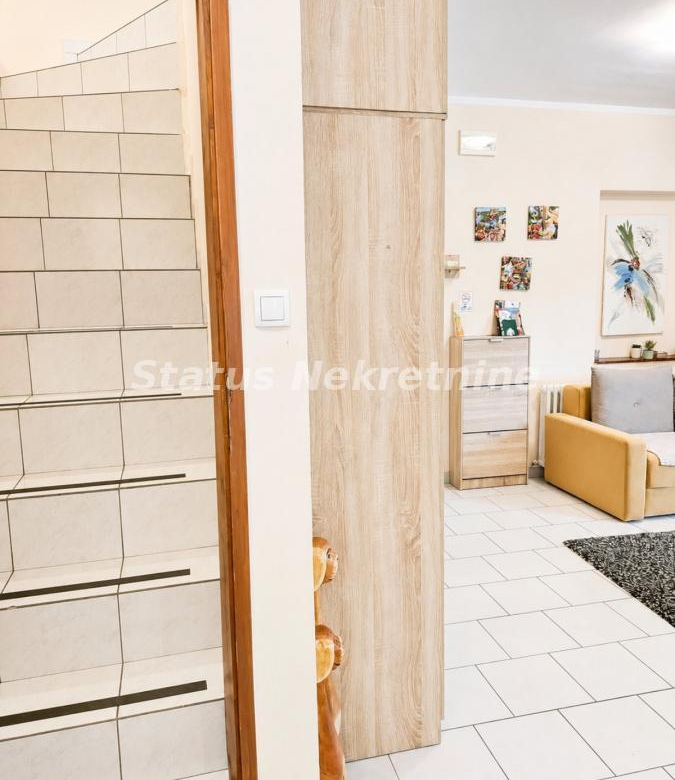 Stan Prodaja Novi Sad  50 m2