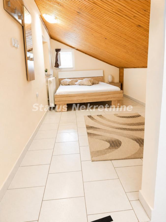 Stan Prodaja Novi Sad  50 m2
