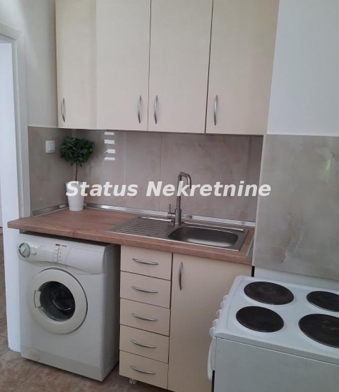 Stan Izdavanje Novi Sad  60 m2