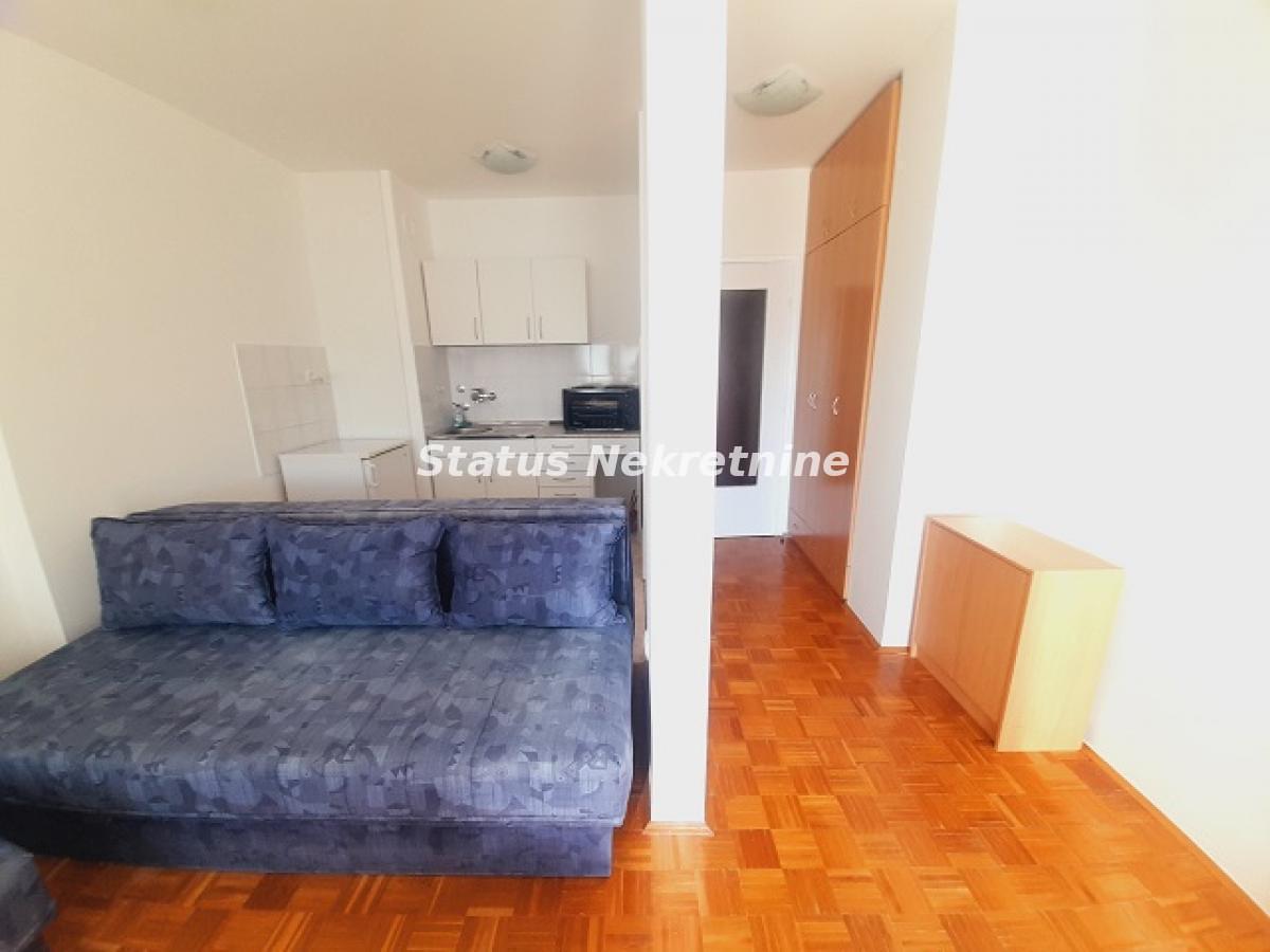 Stan Izdavanje Novi Sad Stan Izdavanje Novi Sad 33 m2