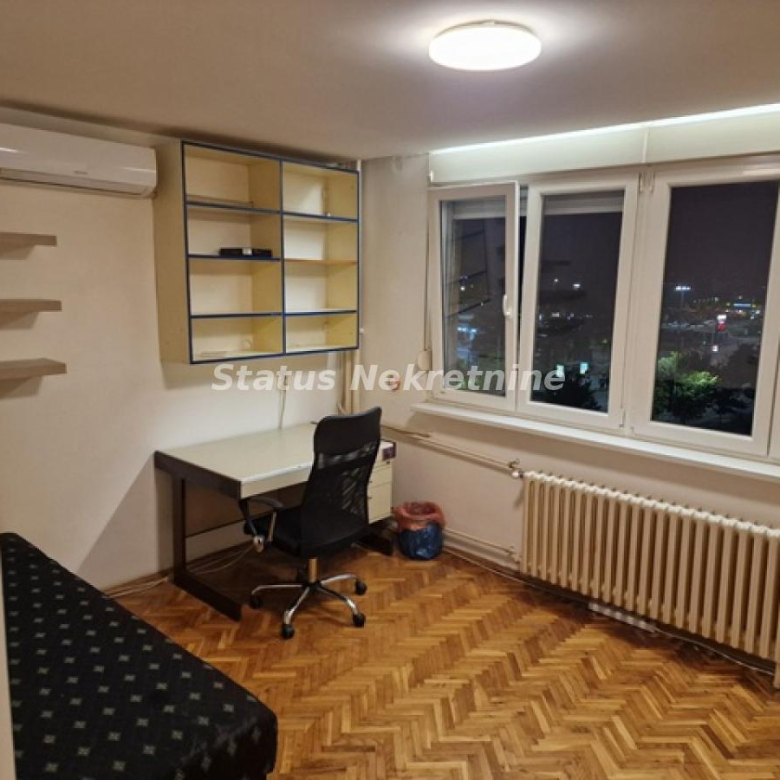 Stan Izdavanje Novi Sad  60 m2
