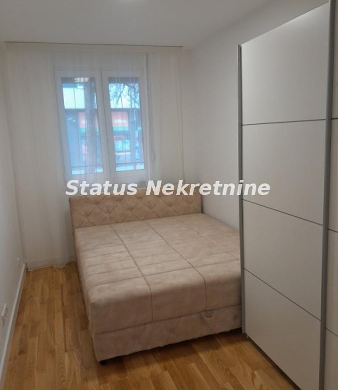 Stan Izdavanje Novi Sad  43 m2