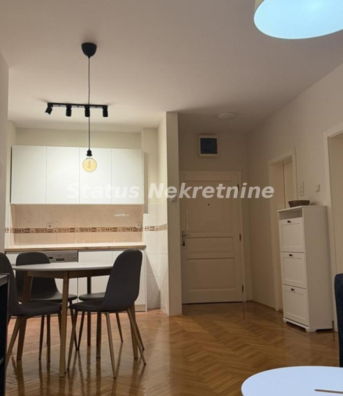 Stan Izdavanje Novi Sad  43 m2