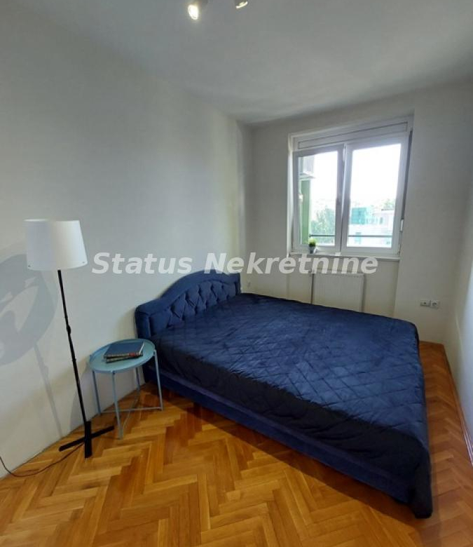 Stan Izdavanje Novi Sad  43 m2