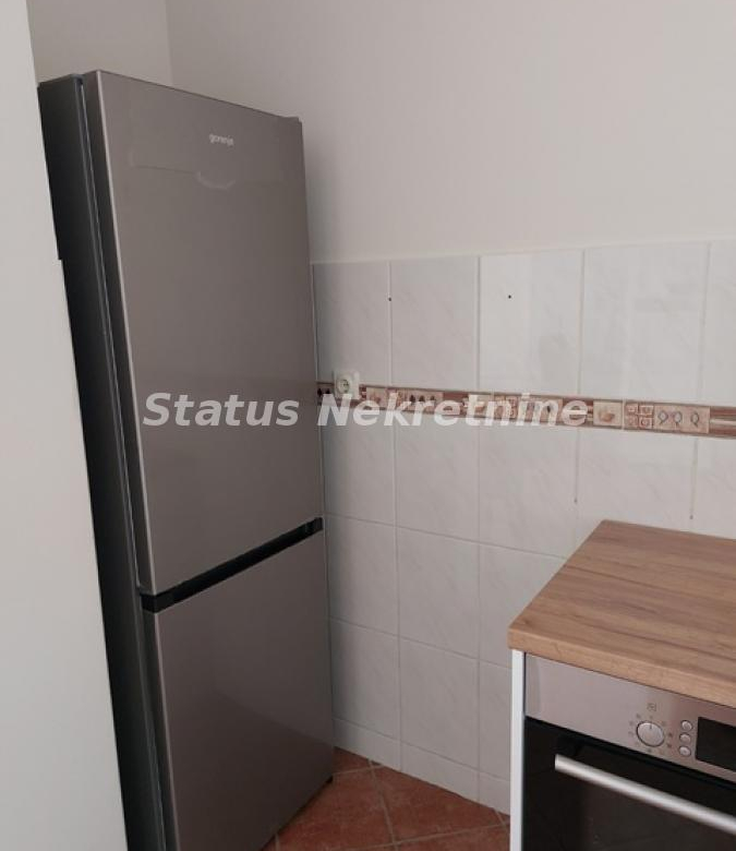 Stan Izdavanje Novi Sad  43 m2