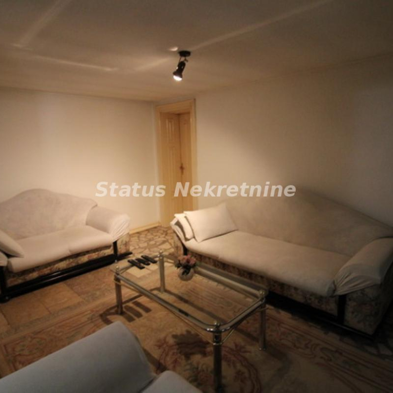 Kuća Prodaja Sremska Mitrovica  416 m2